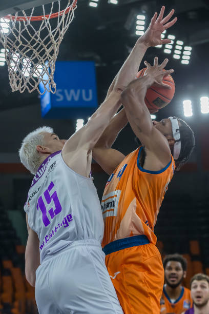 各队需派出 各队需派出