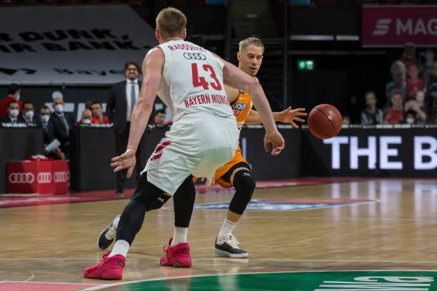 联赛的明星 联赛的明星