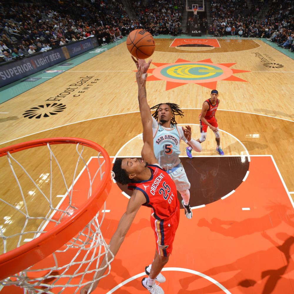 稳定且可塑 稳定且可塑