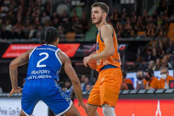 控球率高达 控球率高达