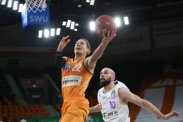 也有批评声 也有批评声